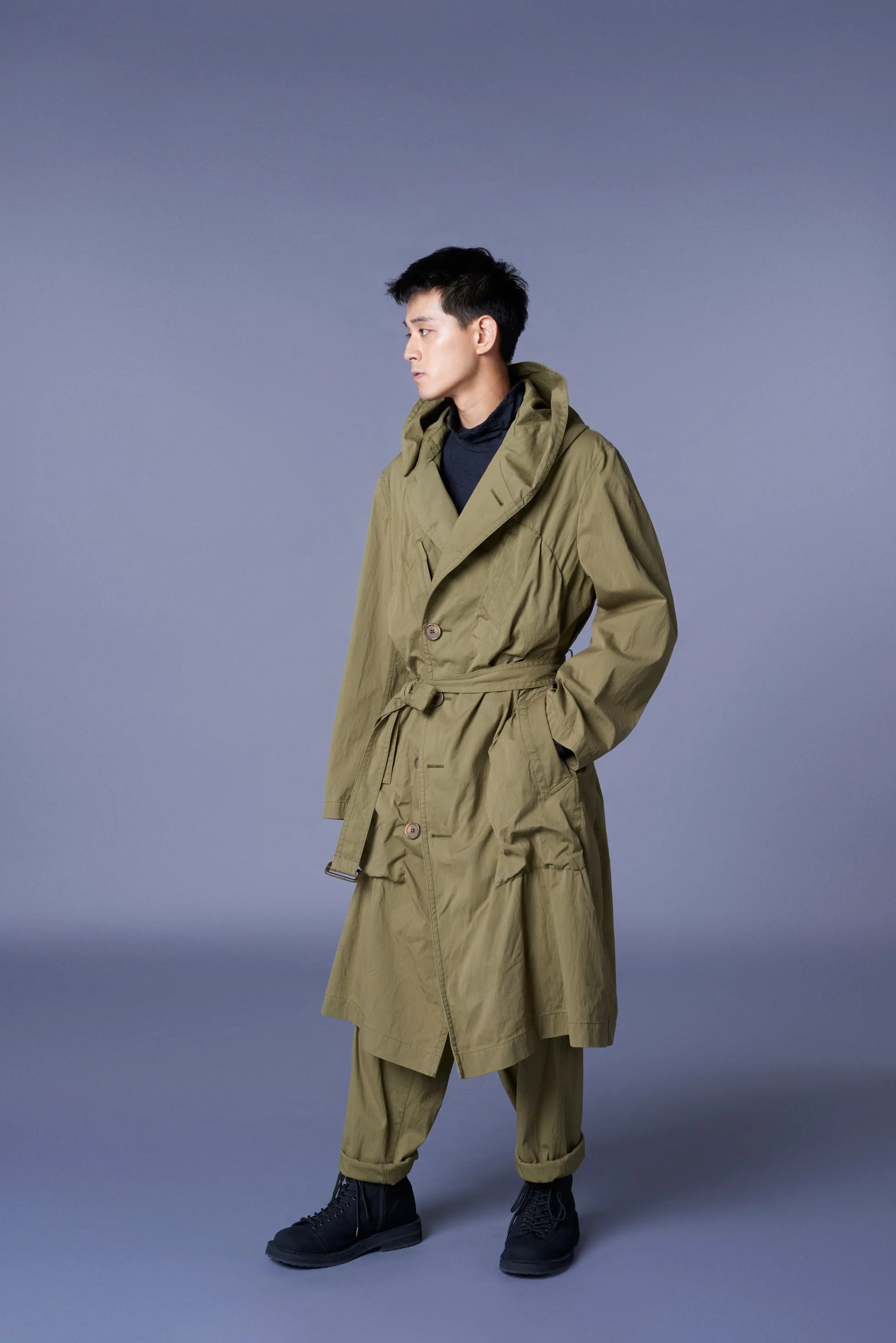 COTTON/NYLON OXFORD HOODED COAT WITH FULLED WOOL GAUZE POCKETS