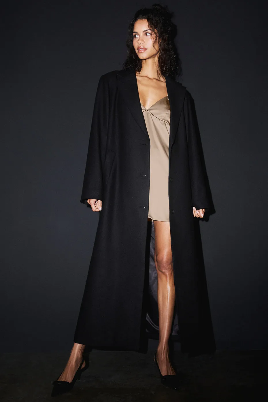 Courchevel Soiree Wool Coat - Black