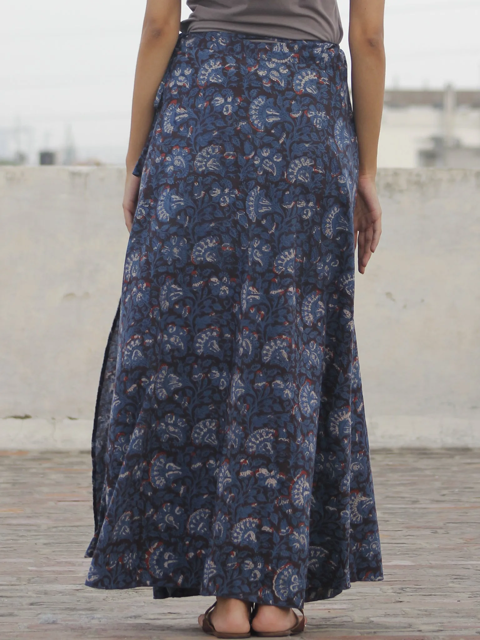 Hand Block Printed Wrap Around Skirt In Indigo Maroon Ivory - S40F001