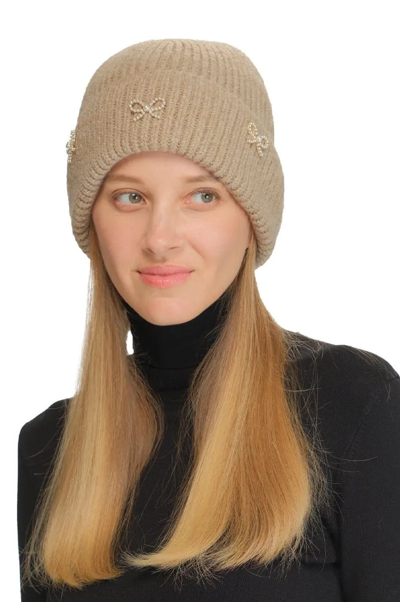 HTE0148 Pearl Bow Charm Cuff Beanie