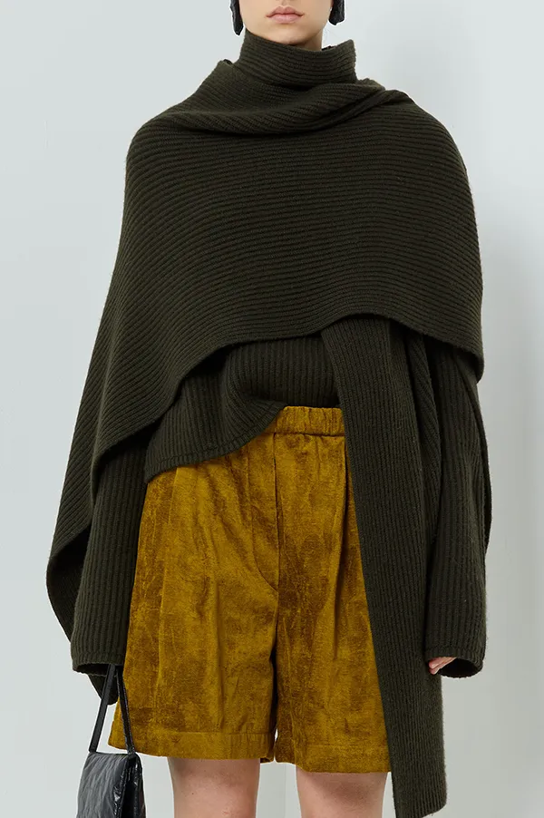 Karian Cape Scarf in Dark Moss (Sold Out)