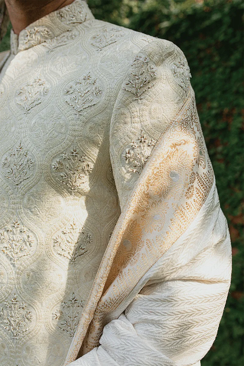 PEARL WHITE SHAWL