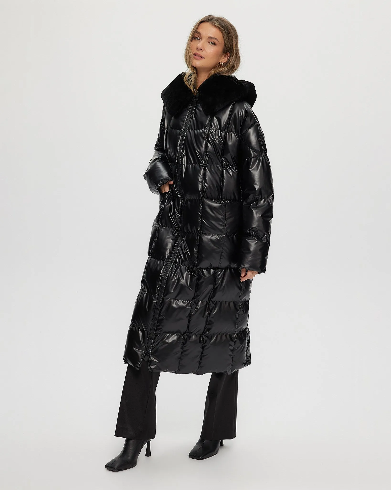 QUILTED PARKA WITH SHEARLING LAMB HOOD TRIM