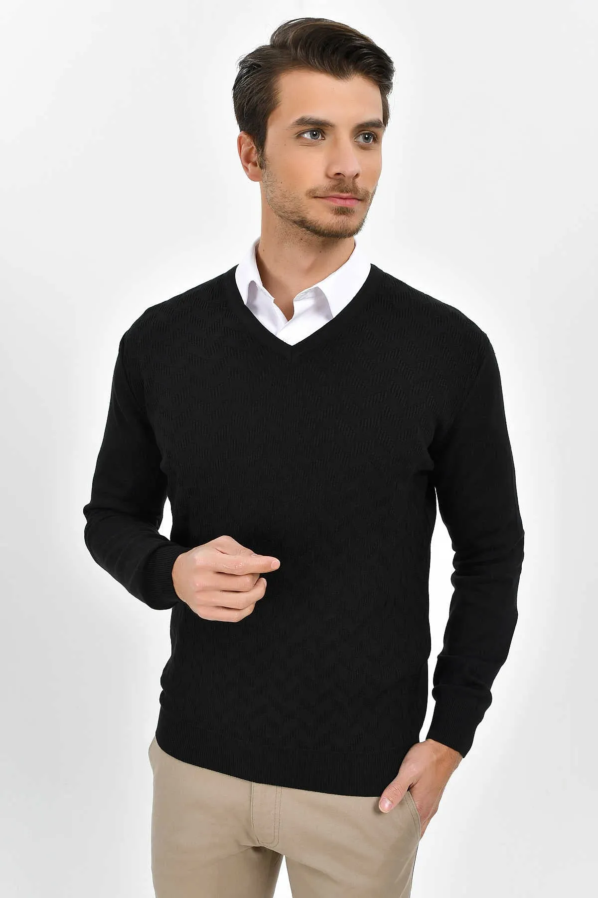 Regular Fit Cotton Blend Black V-Neck Sweater