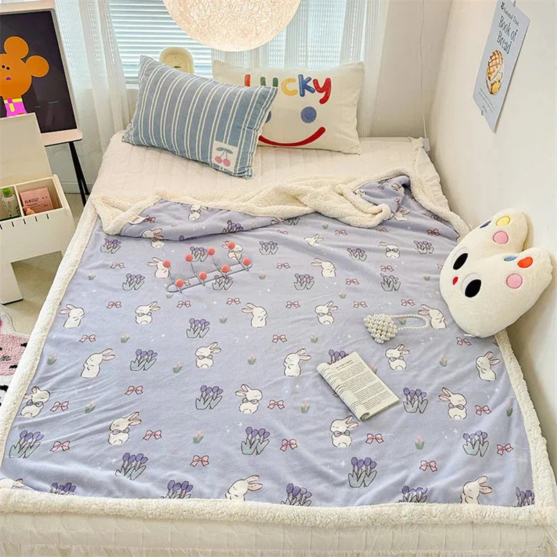 SINOTAO  -  Cartoon Lamb Fleece Office Nap Soft Shawl Blanket Warm Household Air Conditioning Sofa Cover Blanket All Seasons Universal