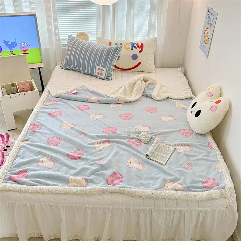 SINOTAO  -  Cartoon Lamb Fleece Office Nap Soft Shawl Blanket Warm Household Air Conditioning Sofa Cover Blanket All Seasons Universal