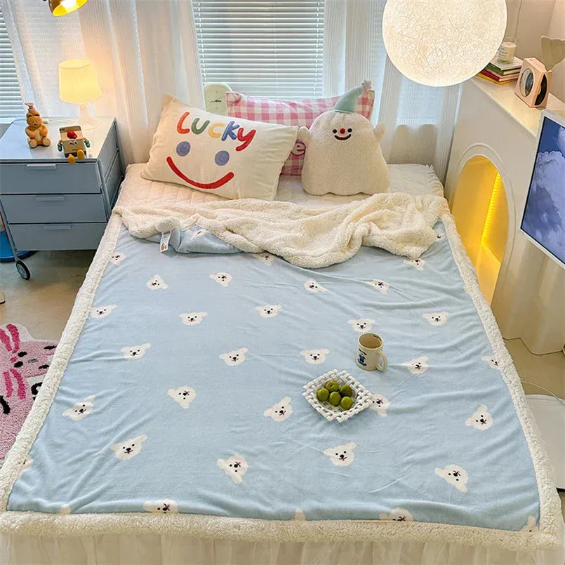 SINOTAO  -  Cartoon Lamb Fleece Office Nap Soft Shawl Blanket Warm Household Air Conditioning Sofa Cover Blanket All Seasons Universal