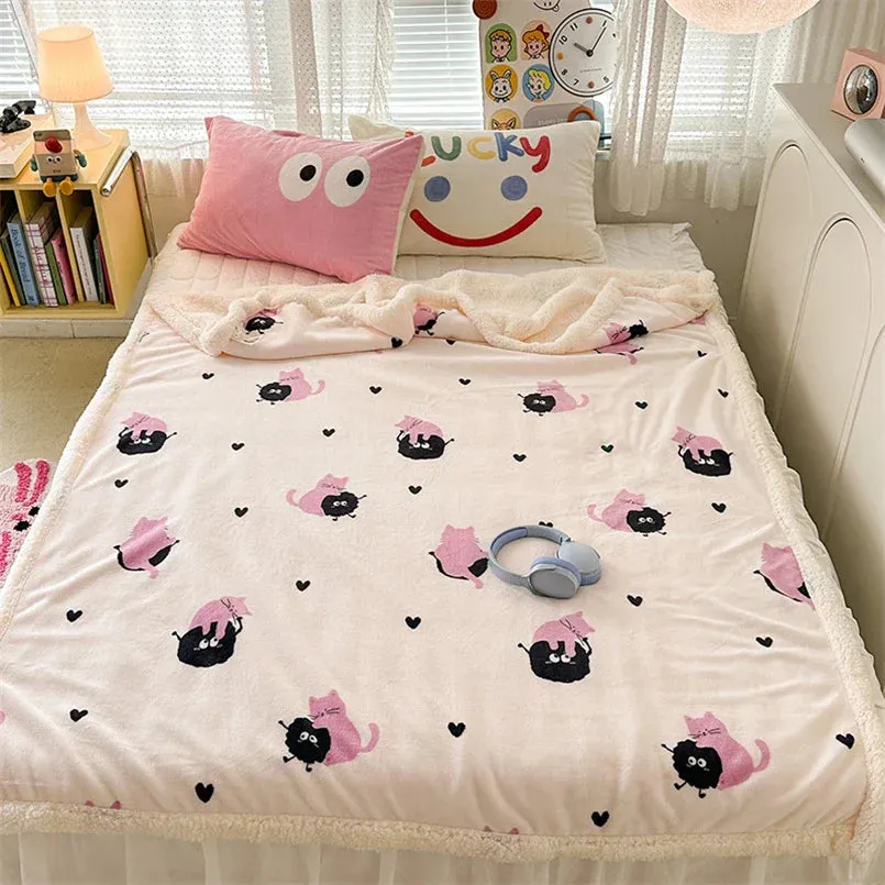 SINOTAO  -  Cartoon Lamb Fleece Office Nap Soft Shawl Blanket Warm Household Air Conditioning Sofa Cover Blanket All Seasons Universal