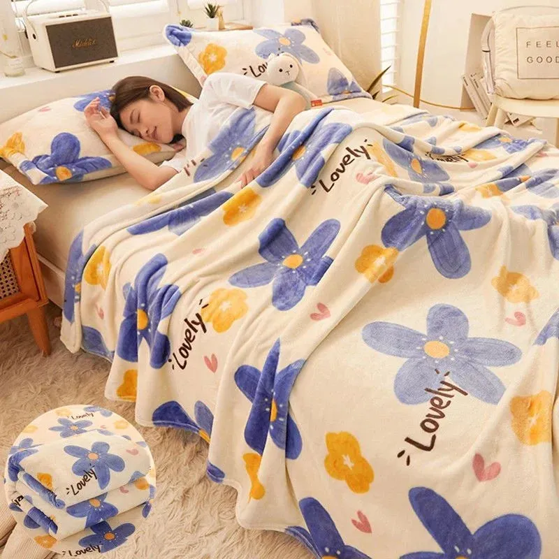 SINOTAO  -  Girls Cartoon Strawberry Flannel Blanket Warm Bedspread Sheet Fuzzy Soft Fleece Plush Blankets For Bed Sofa Nap Shawl Blankets