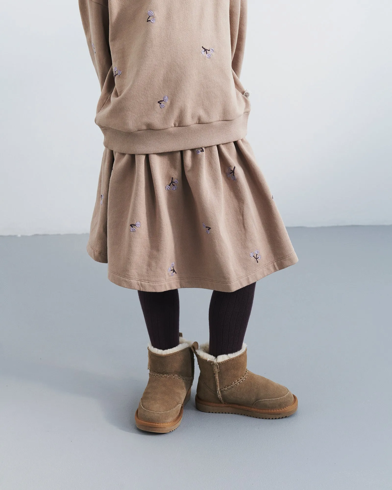 Sweat Skirt w. Embroidery - Kids - Dark Beige