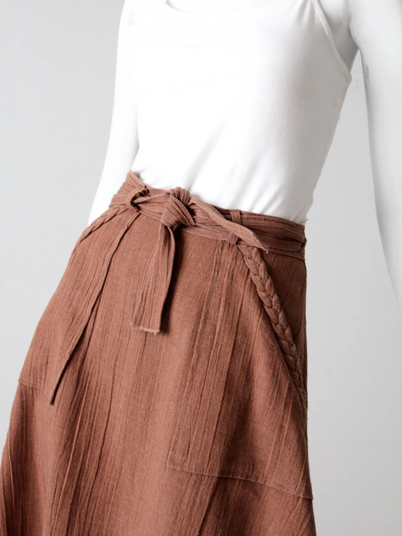 vintage brown skirt with pockets