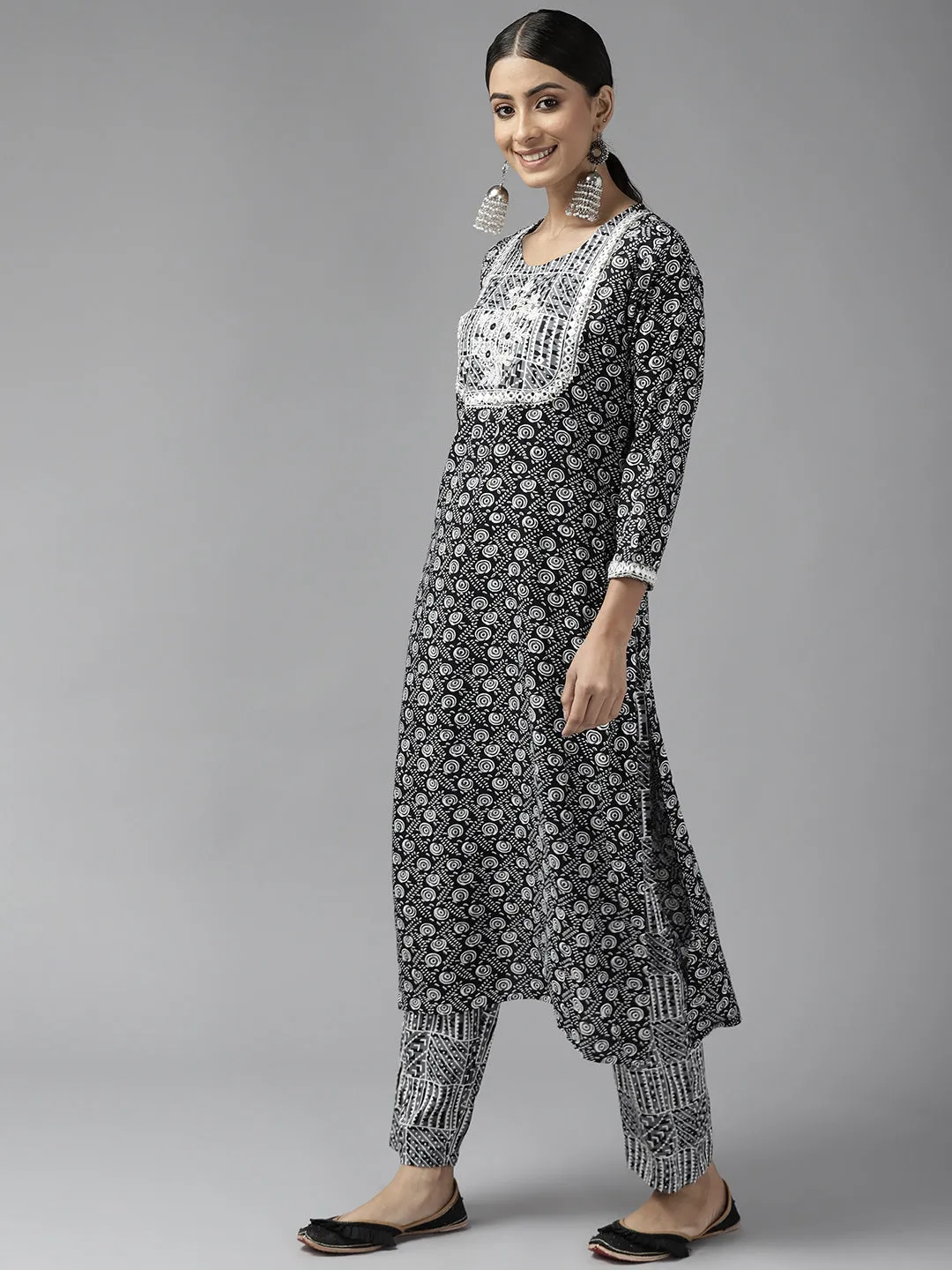 Women Black Rayon Kurta Set